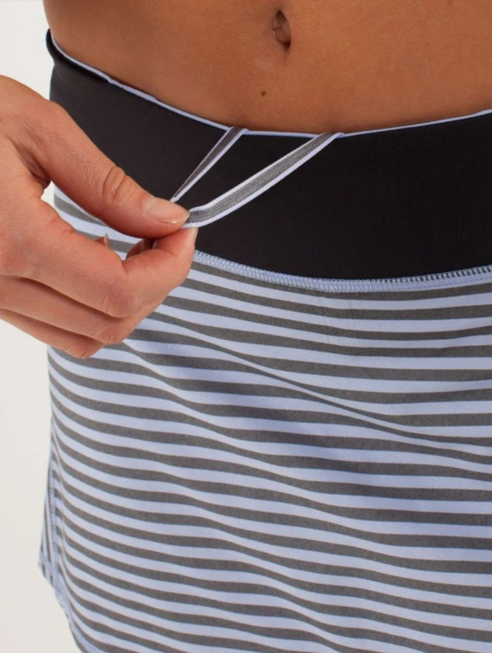 Lululemon Run: Pace Setter Skirt Stripe Black & Polar Haze Women's 10 Pickleball